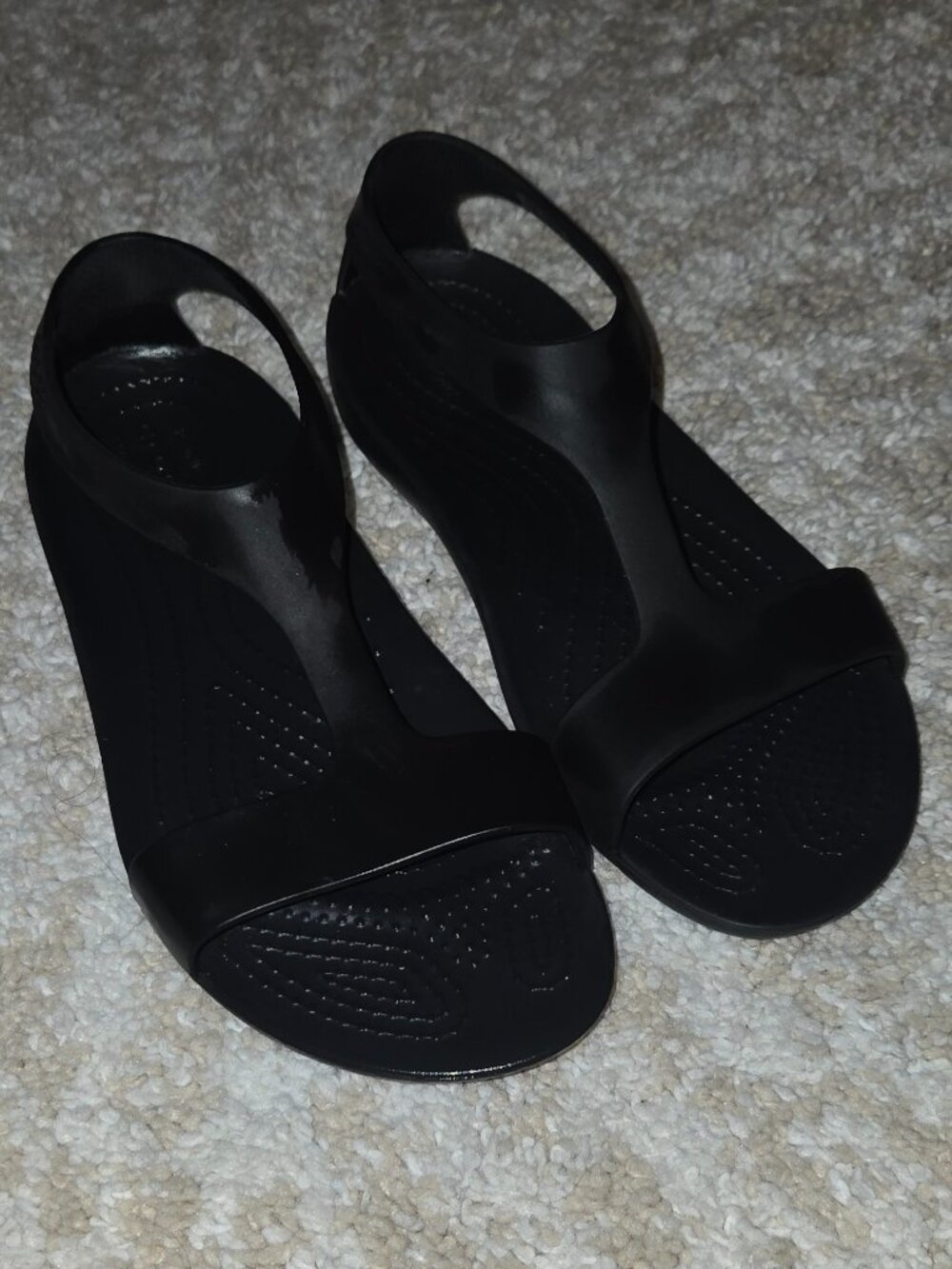 Crocs Serena Strap Sandals NWOT Size 5